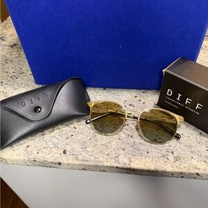 Diff Eyewear C-3PO Gold Sunglasses